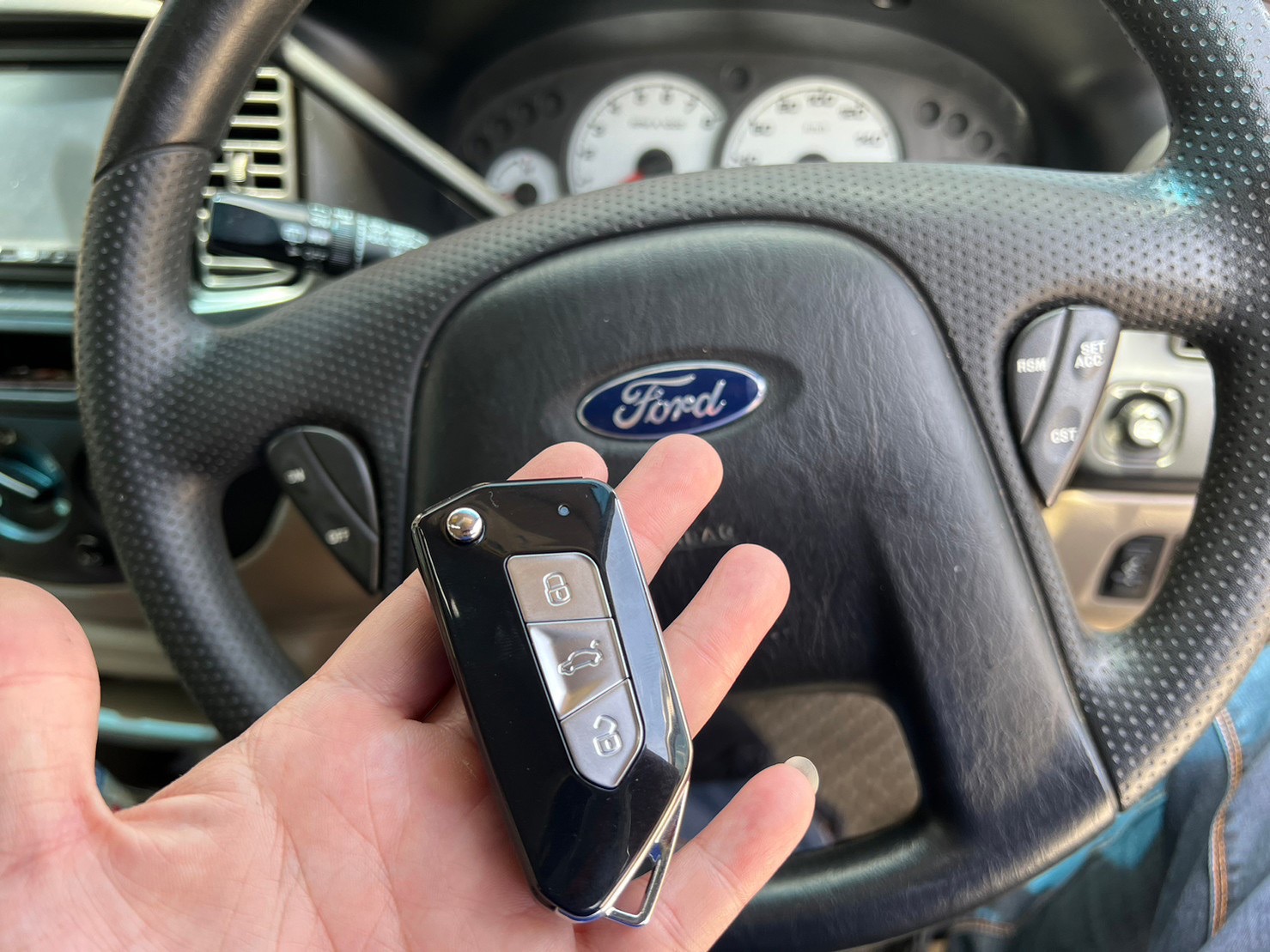 17 - https://ร้านกุญแจช่างเบิร์ดสายสี่.com | ร้านกุญแจช่างเบิร์ดสายสี่ รับทำกุญแจฝังชิพ รีโมท สมาร์ทคีย์ immobilizer รับทำกุญแจรถยนต์ รถมอเตอร์ไซค์ เปลี่ยนกรอบ เปลี่ยนถ่านรีโมท เปิดบ้าน เปิดรถ กุญแจหาย เราช่วยได้ 17 - https://ร้านกุญแจช่างเบิร์ดสายสี่.com | ร้านกุญแจช่างเบิร์ดสายสี่ รับทำกุญแจฝังชิพ รีโมท สมาร์ทคีย์ immobilizer รับทำกุญแจรถยนต์ รถมอเตอร์ไซค์ เปลี่ยนกรอบ เปลี่ยนถ่านรีโมท เปิดบ้าน เปิดรถ กุญแจหาย เราช่วยได้