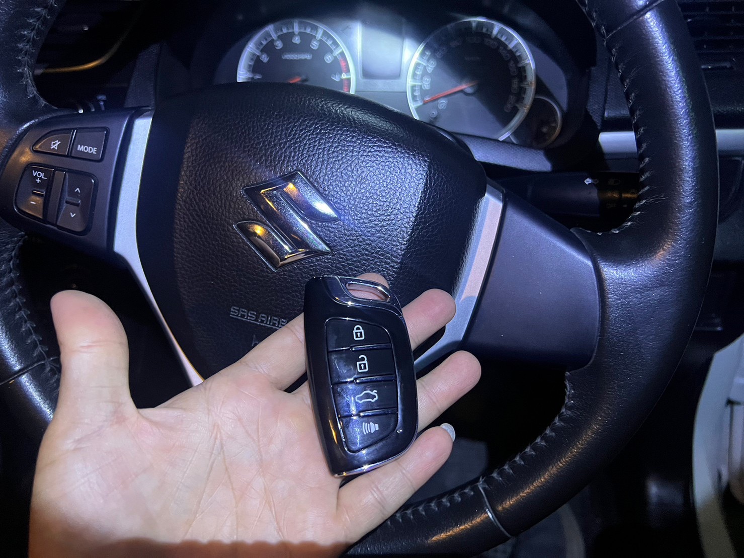 21 - https://ร้านกุญแจช่างเบิร์ดสายสี่.com | ร้านกุญแจช่างเบิร์ดสายสี่ รับทำกุญแจฝังชิพ รีโมท สมาร์ทคีย์ immobilizer รับทำกุญแจรถยนต์ รถมอเตอร์ไซค์ เปลี่ยนกรอบ เปลี่ยนถ่านรีโมท เปิดบ้าน เปิดรถ กุญแจหาย เราช่วยได้ 21 - https://ร้านกุญแจช่างเบิร์ดสายสี่.com | ร้านกุญแจช่างเบิร์ดสายสี่ รับทำกุญแจฝังชิพ รีโมท สมาร์ทคีย์ immobilizer รับทำกุญแจรถยนต์ รถมอเตอร์ไซค์ เปลี่ยนกรอบ เปลี่ยนถ่านรีโมท เปิดบ้าน เปิดรถ กุญแจหาย เราช่วยได้