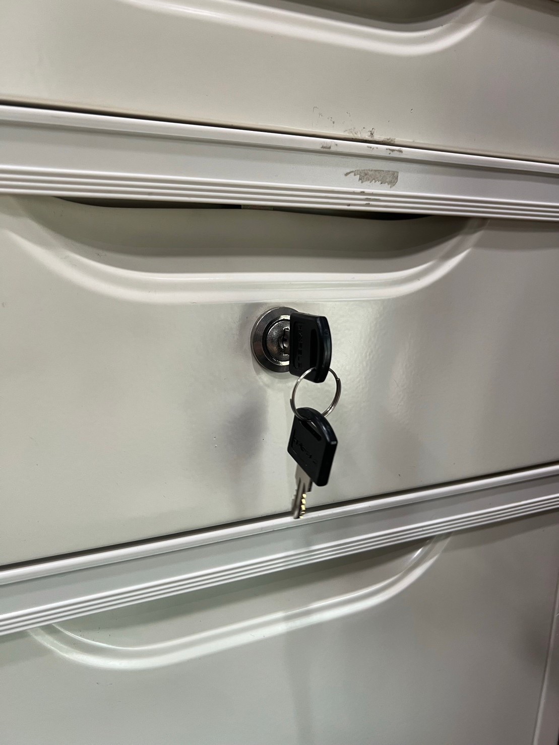 63 - https://ร้านกุญแจช่างเบิร์ดสายสี่.com | ร้านกุญแจช่างเบิร์ดสายสี่ รับทำกุญแจฝังชิพ รีโมท สมาร์ทคีย์ immobilizer รับทำกุญแจรถยนต์ รถมอเตอร์ไซค์ เปลี่ยนกรอบ เปลี่ยนถ่านรีโมท เปิดบ้าน เปิดรถ กุญแจหาย เราช่วยได้ 63 - https://ร้านกุญแจช่างเบิร์ดสายสี่.com | ร้านกุญแจช่างเบิร์ดสายสี่ รับทำกุญแจฝังชิพ รีโมท สมาร์ทคีย์ immobilizer รับทำกุญแจรถยนต์ รถมอเตอร์ไซค์ เปลี่ยนกรอบ เปลี่ยนถ่านรีโมท เปิดบ้าน เปิดรถ กุญแจหาย เราช่วยได้