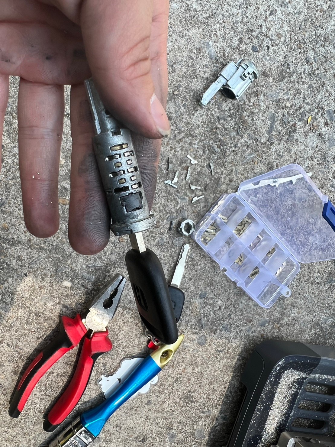 71 - https://ร้านกุญแจช่างเบิร์ดสายสี่.com | ร้านกุญแจช่างเบิร์ดสายสี่ รับทำกุญแจฝังชิพ รีโมท สมาร์ทคีย์ immobilizer รับทำกุญแจรถยนต์ รถมอเตอร์ไซค์ เปลี่ยนกรอบ เปลี่ยนถ่านรีโมท เปิดบ้าน เปิดรถ กุญแจหาย เราช่วยได้ 71 - https://ร้านกุญแจช่างเบิร์ดสายสี่.com | ร้านกุญแจช่างเบิร์ดสายสี่ รับทำกุญแจฝังชิพ รีโมท สมาร์ทคีย์ immobilizer รับทำกุญแจรถยนต์ รถมอเตอร์ไซค์ เปลี่ยนกรอบ เปลี่ยนถ่านรีโมท เปิดบ้าน เปิดรถ กุญแจหาย เราช่วยได้